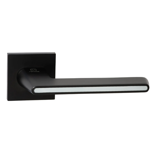 Дверная ручка на тонкой розетке Abriss R21.190 MBP/WH черный матовый/белый