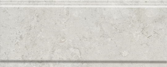 Бордюр Kerama Marazzi Карму серый светлый 30х12 см ректификат BDA020R